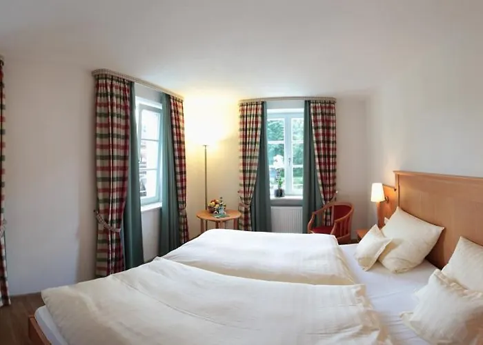 - & Brauereigasthof Schneider 3*
