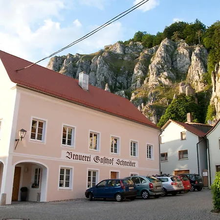 Отель Landhotel - Hotel & Brauereigasthof Schneider Эссинг